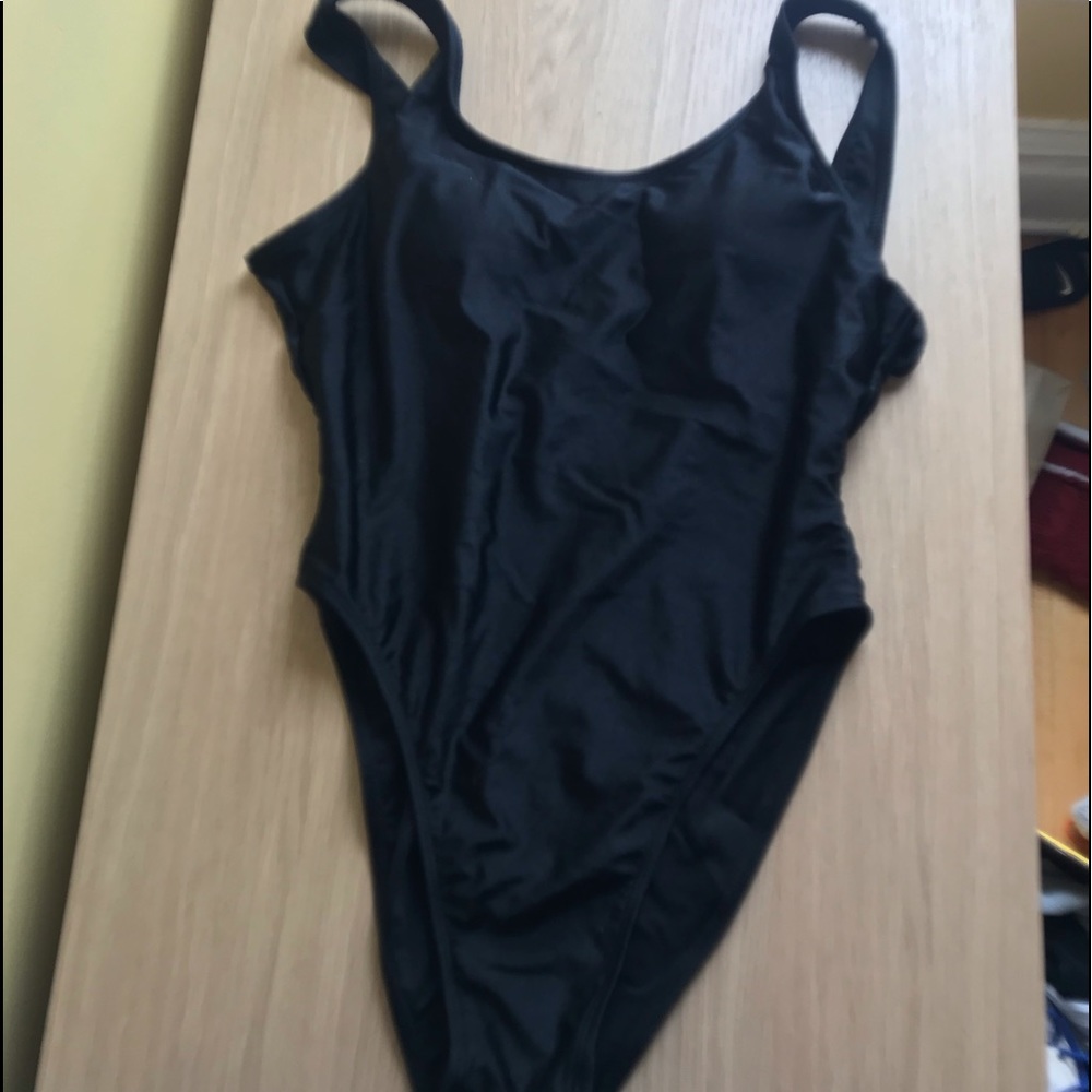 Black backless one piece swimsuit